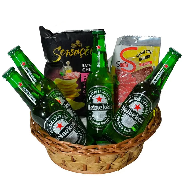 CESTA DE CERVEJA HEINEKEN E PETISCOS